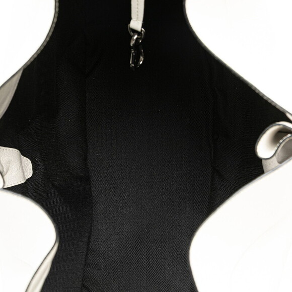 LOEWE Hammock Shoulder Bag White Leather - Picture 6 of 8